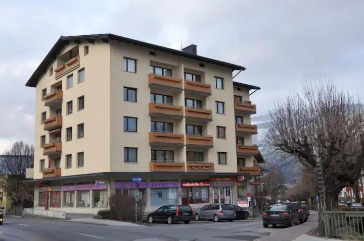 Lake View Appartment In Zell-Am-See City Centre Zell am See Buitenkant foto