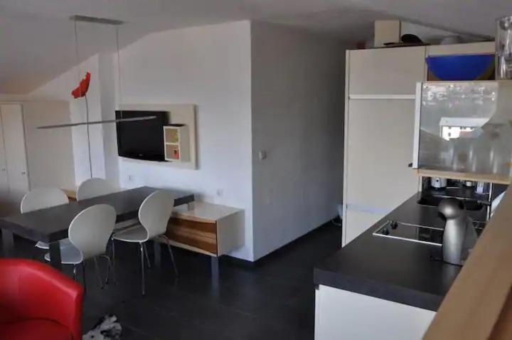 Lake View Appartment In Zell-Am-See City Centre Zell am See Buitenkant foto
