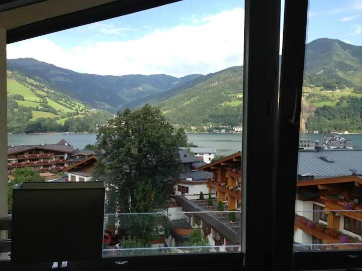 Lake View Appartment In Zell-Am-See City Centre Zell am See Buitenkant foto
